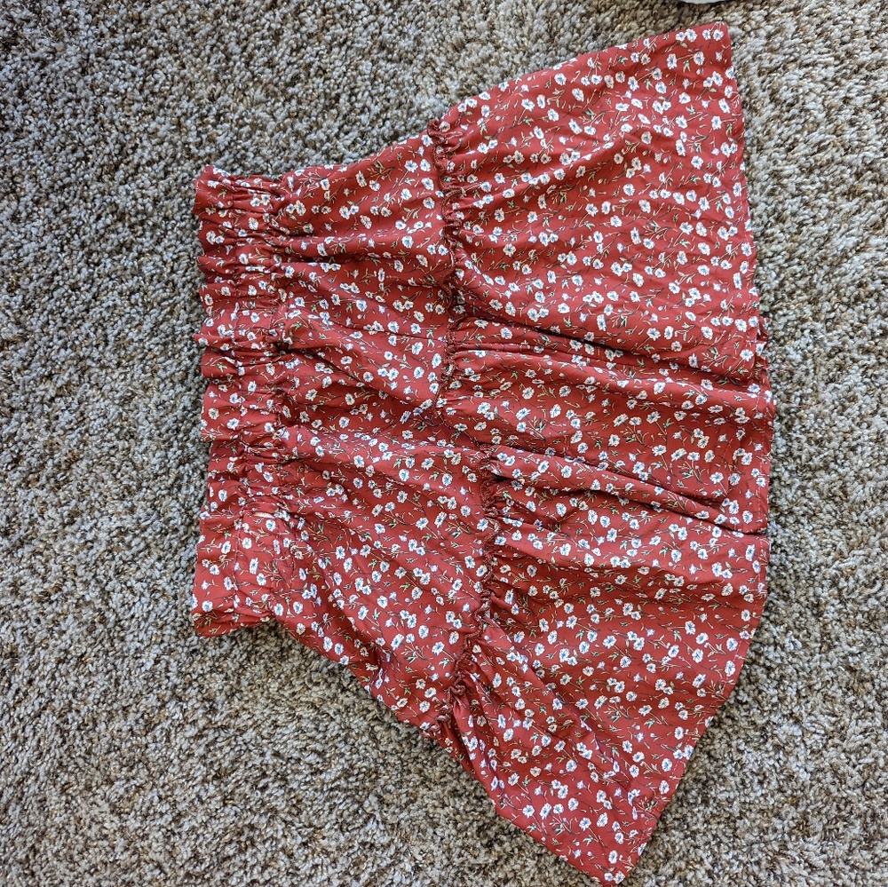 Flow spring skirt